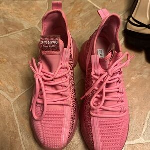 Steve Madden size 12M Hot Pink Maxima shoes. Worn approximately 5 times